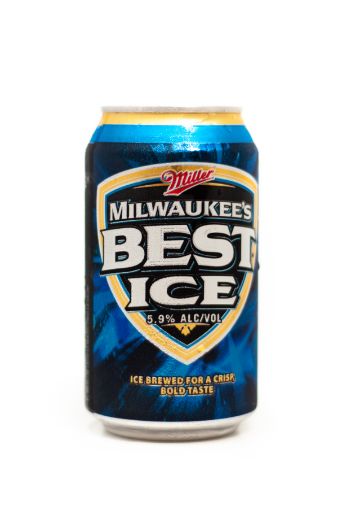 Imagen de CERVEZA MILLER MILWAUKEES BEST ICE LATA 355 ML