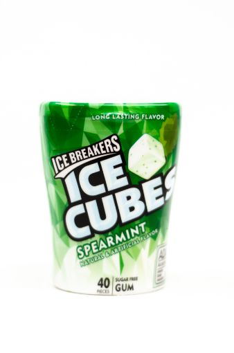 Imagen de GOMA DE MASCAR ICE BREAKERS ICE CUBES YERBABUENA 40 UND