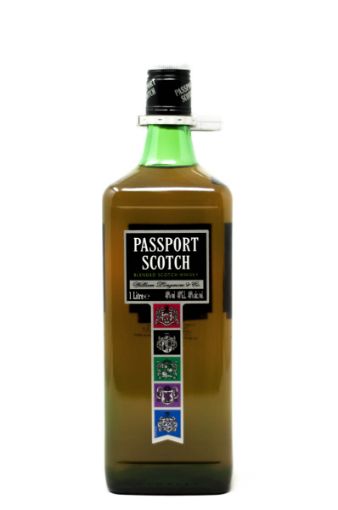 Imagen de WHISKY PASSPORT SCOTCH 1000 ML