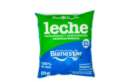 Imagen de LECHE DOS PINOS SEMIDESCREMADA PASTEURIZADA Y HOMOGENIZADA 2% GRASA BOLSA 670 ML