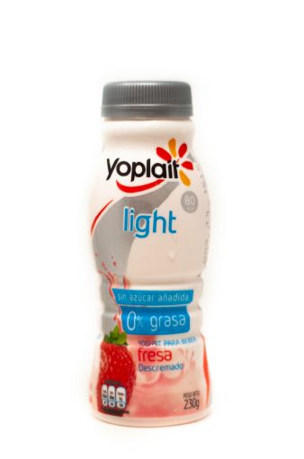 Imagen de YOGURT YOPLAIT LIGHT FRESA 230 G