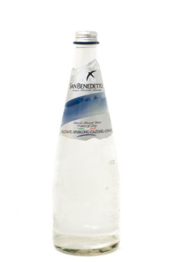 Imagen de AGUA MINERAL SANBENEDETTO GASIFICADA 750 ML