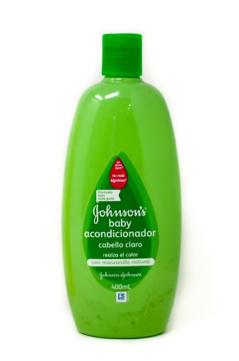 Imagen de ACONDICIONADOR JOHNSONS BABY CABELLO CLARO CON MANZANILLA 400 ML