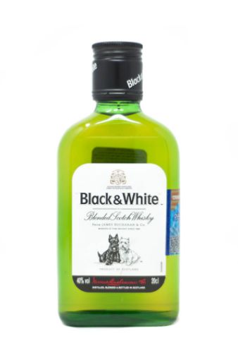 Imagen de WHISKY BLACK & WHITE BLENDED SCOTCH 200 ML