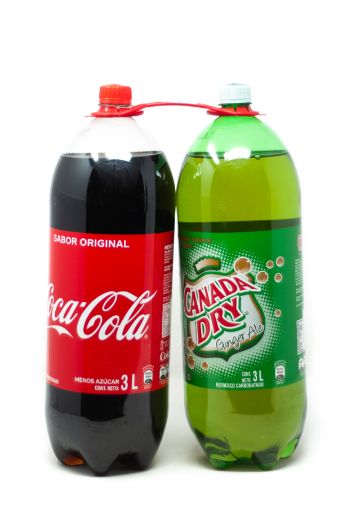 Imagen de OFERTA COCA COLA 1 UND DE 3000 ML + 1 GINGER ALE 3000 ML