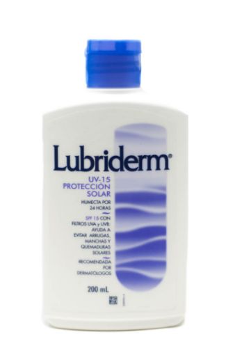 Imagen de CREMA CORPORAL LUBRIDERM UV 15 200 ml 