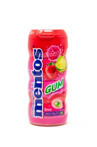 Imagen de GOMA DE MASCAR MENTOS PURE FRESH BERRY LIME 15 UND 30,00 g 